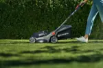 Husqvarna Aspire® Rasenmäher LC34-P4A mit Akku und Ladegerät – Bild 2